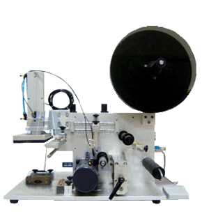 半自動扁瓶貼標(biāo)機